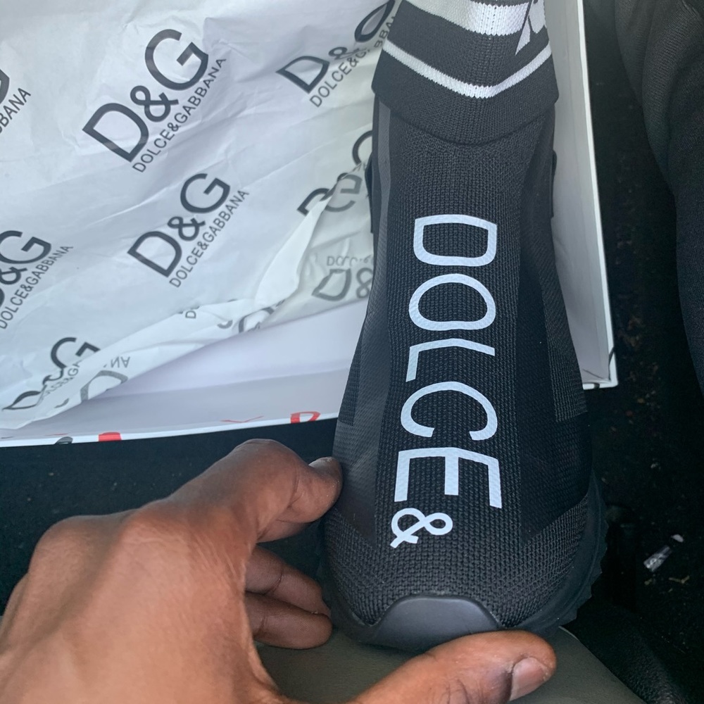 D&G - Picture 6 of 6